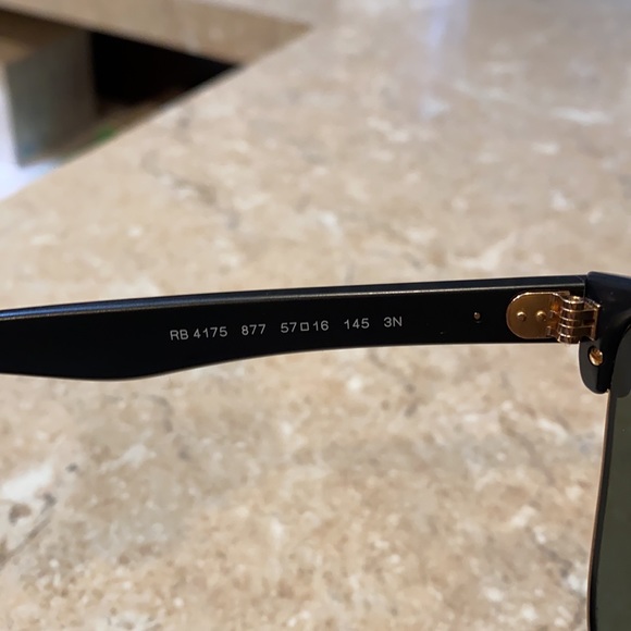 Ray-ban Sunglasses - Picture 4 of 5